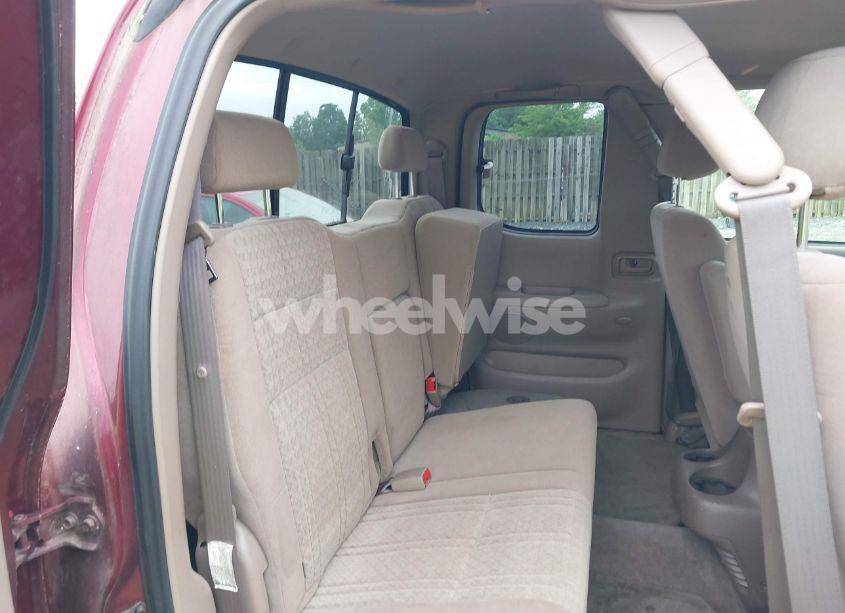 Photo 8 of 2003 Toyota Tundra SR5 V8 (VIN 5TBBT44113S404087)