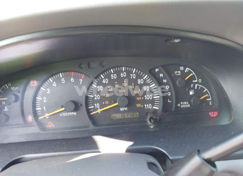 Photo 7 of 2003 Toyota Tundra SR5 V8 (VIN 5TBBT44113S434125)