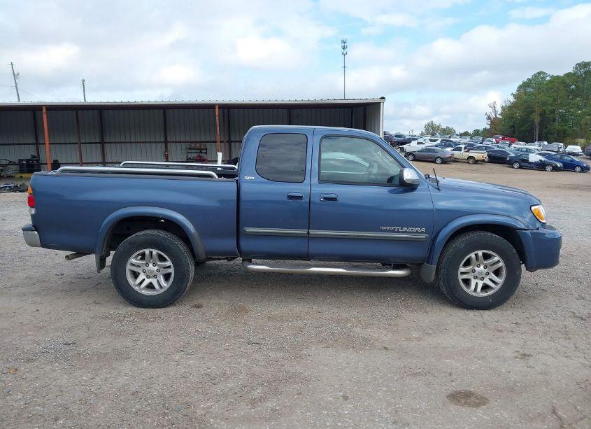 Photo 13 of 2004 Toyota Tundra SR5 V8 (VIN 5TBBT44114S442582)
