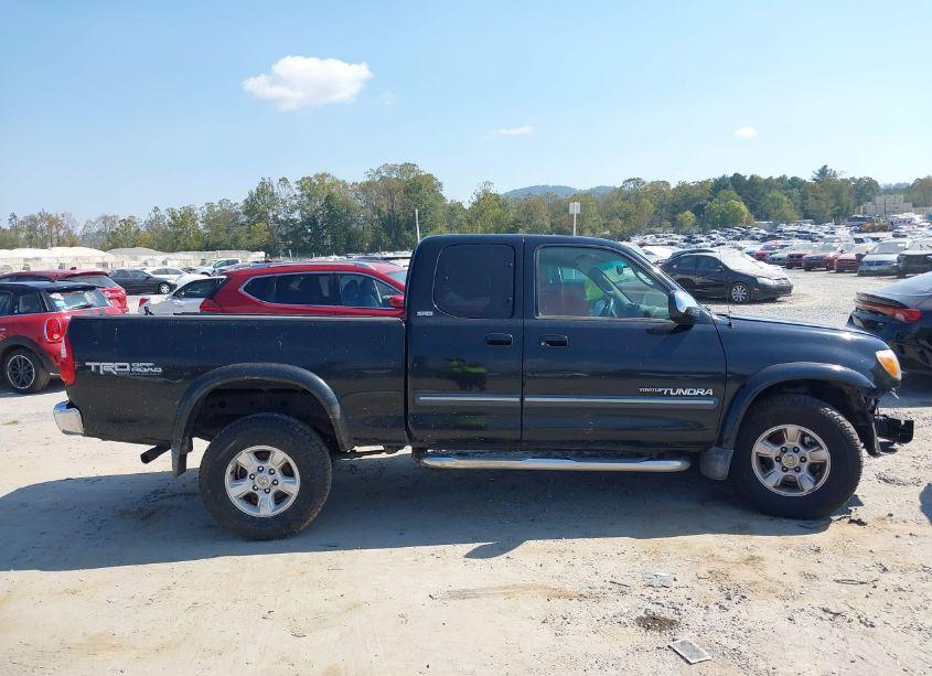 Photo 13 of 2005 Toyota Tundra SR5 V8 (VIN 5TBBT44115S459321)