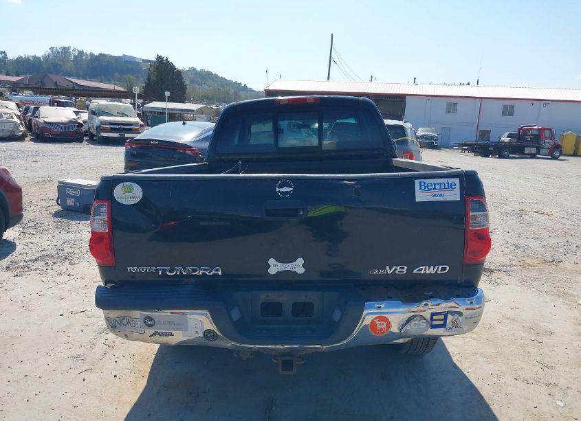 Photo 16 of 2005 Toyota Tundra SR5 V8 (VIN 5TBBT44115S459321)