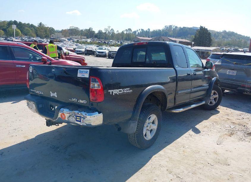 Photo 4 of 2005 Toyota Tundra SR5 V8 (VIN 5TBBT44115S459321)