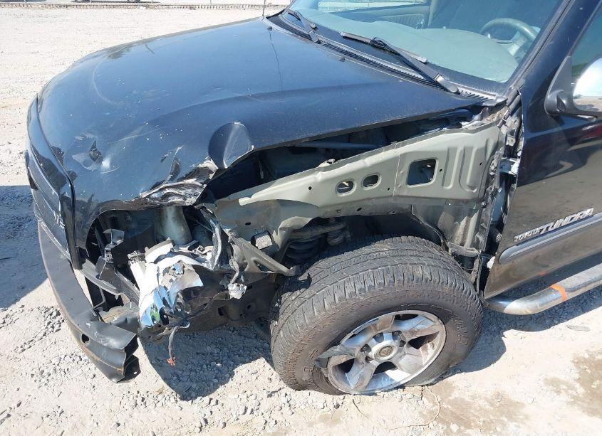 Photo 6 of 2005 Toyota Tundra SR5 V8 (VIN 5TBBT44115S459321)