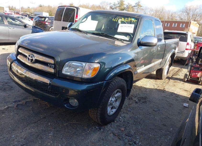 Photo 2 of 2005 Toyota Tundra SR5 V8 (VIN 5TBBT44115S472134)