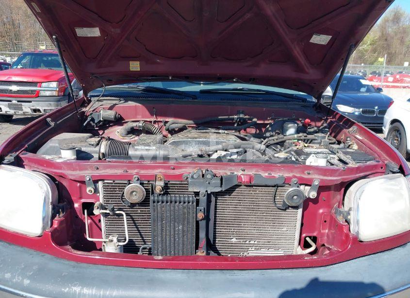 Photo 10 of 2000 Toyota Tundra SR5 V8 (VIN 5TBBT4411YS065998)
