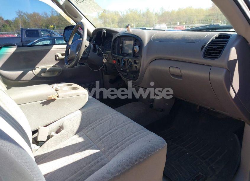 Photo 5 of 2000 Toyota Tundra SR5 V8 (VIN 5TBBT4411YS065998)
