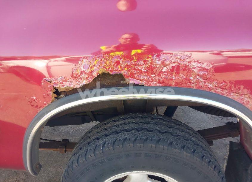 Photo 6 of 2000 Toyota Tundra SR5 V8 (VIN 5TBBT4411YS065998)