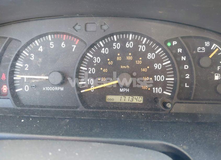 Photo 7 of 2000 Toyota Tundra SR5 V8 (VIN 5TBBT4411YS065998)