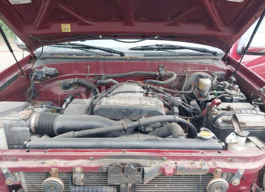 Photo 10 of 2000 Toyota Tundra SR5 V8 (VIN 5TBBT4411YS089055)