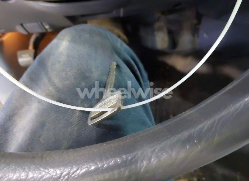 Photo 11 of 2001 Toyota Tundra SR5 V8 (VIN 5TBBT441215169714)