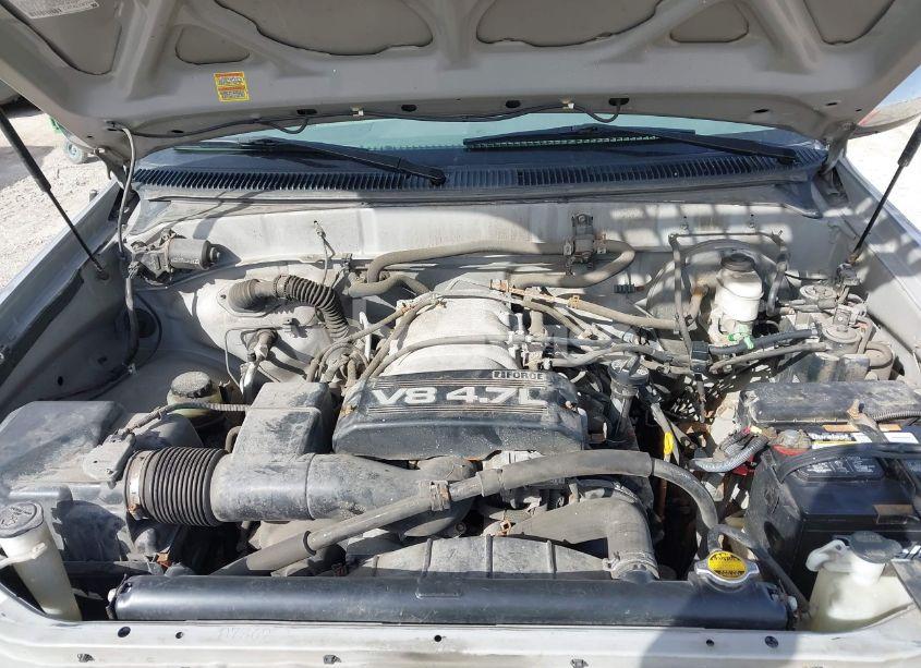 Photo 10 of 2001 Toyota Tundra SR5 V8 (VIN 5TBBT44121S156140)