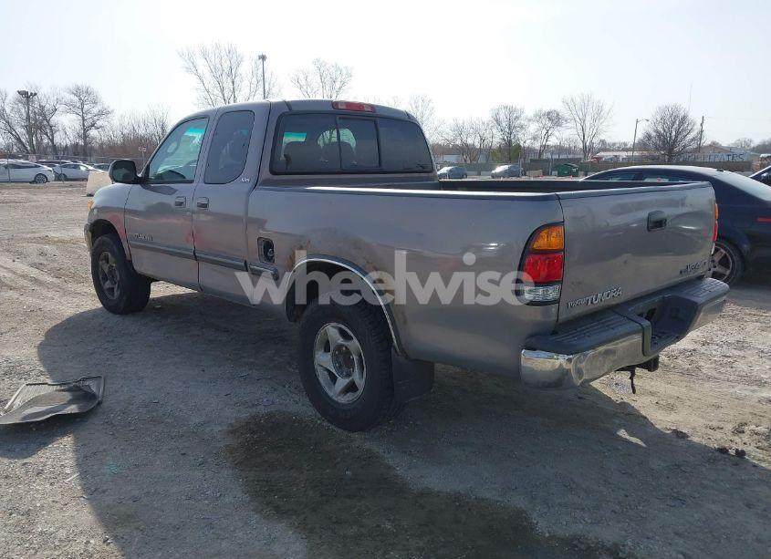 Photo 3 of 2001 Toyota Tundra SR5 V8 (VIN 5TBBT44121S156140)