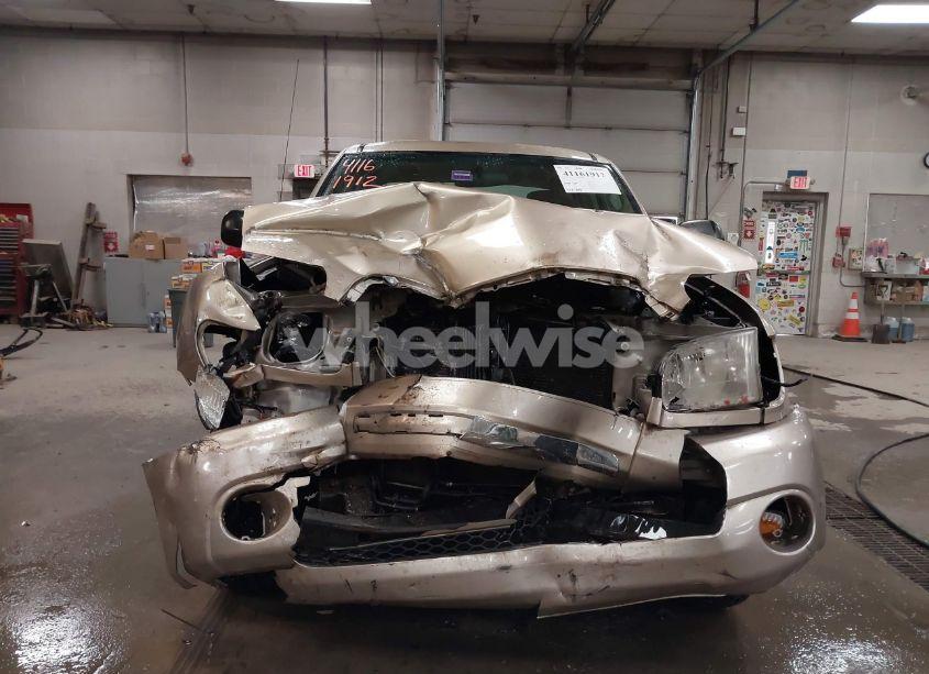 Photo 12 of 2003 Toyota Tundra SR5 V8 (VIN 5TBBT44123S349309)