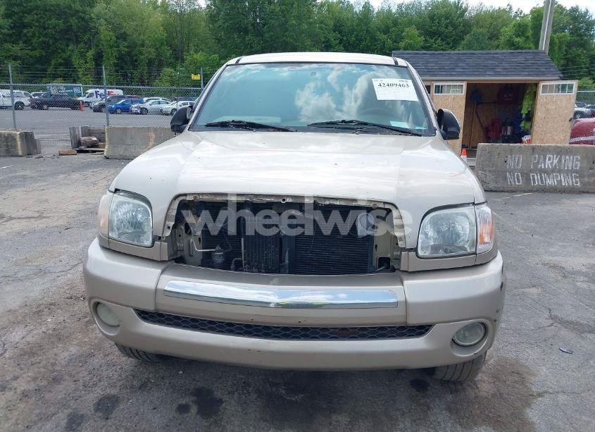 Photo 13 of 2005 Toyota Tundra SR5 V8 (VIN 5TBBT44125S459330)