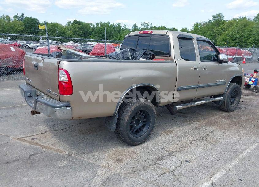 Photo 4 of 2005 Toyota Tundra SR5 V8 (VIN 5TBBT44125S459330)