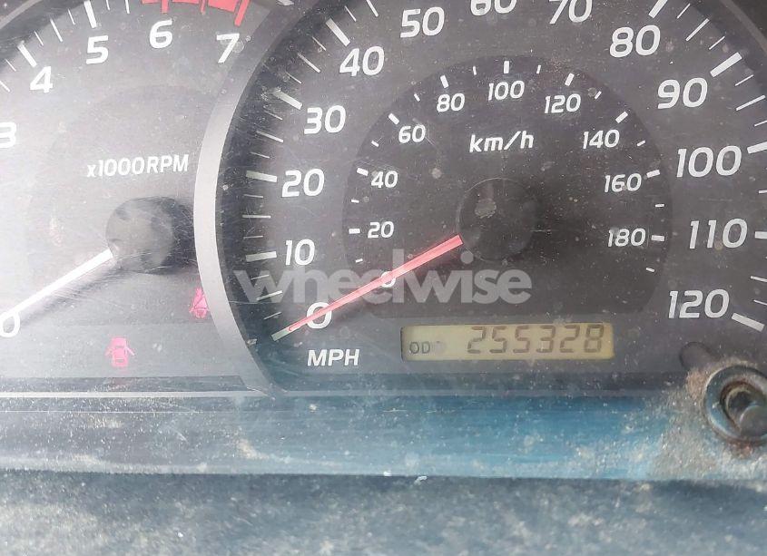 Photo 7 of 2005 Toyota Tundra SR5 V8 (VIN 5TBBT44125S459330)