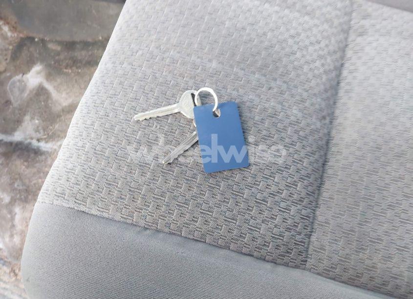 Photo 11 of 2005 Toyota Tundra SR5 V8 (VIN 5TBBT44125S466245)