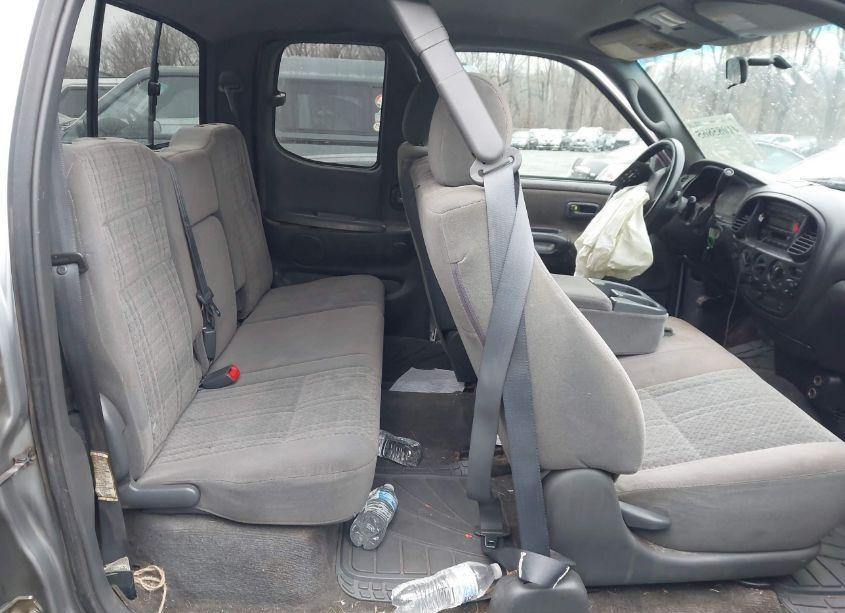 Photo 8 of 2006 Toyota Tundra SR5 V8 (VIN 5TBBT44126S485119)