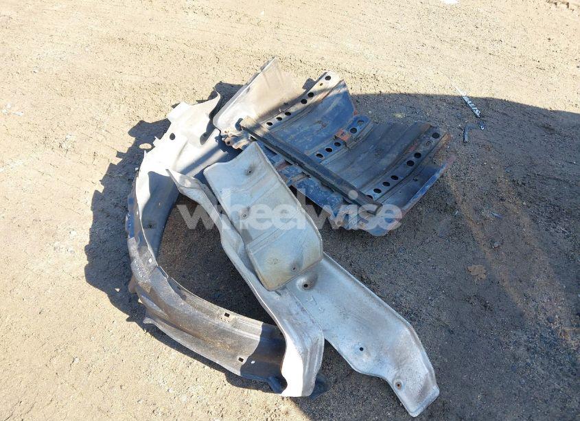 Photo 12 of 2000 Toyota Tundra SR5 V8 (VIN 5TBBT4412YS020908)