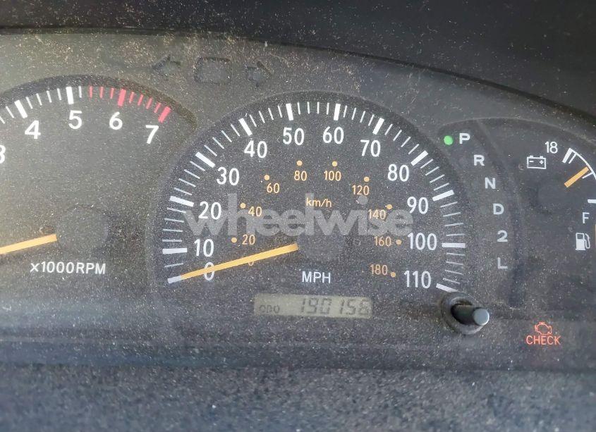 Photo 7 of 2000 Toyota Tundra SR5 V8 (VIN 5TBBT4412YS020908)