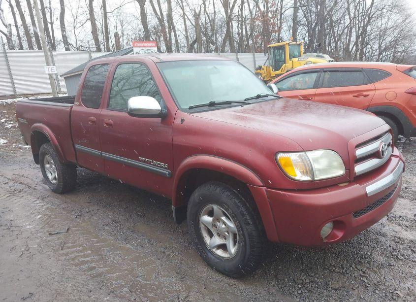2003 Toyota Tundra SR5 V8 (VIN 5TBBT44133S361288) main photo