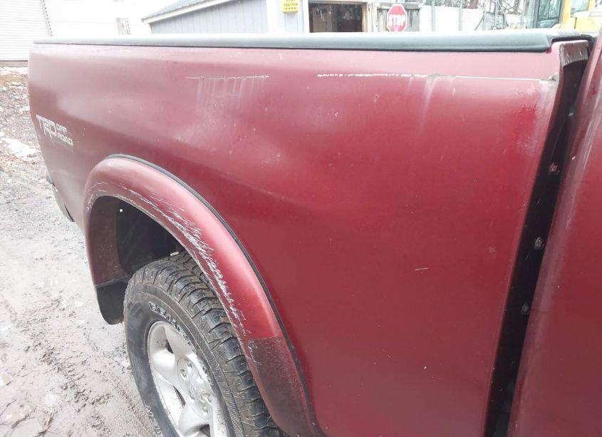 Photo 13 of 2003 Toyota Tundra SR5 V8 (VIN 5TBBT44133S361288)