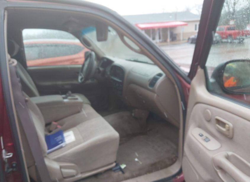 Photo 5 of 2003 Toyota Tundra SR5 V8 (VIN 5TBBT44133S361288)