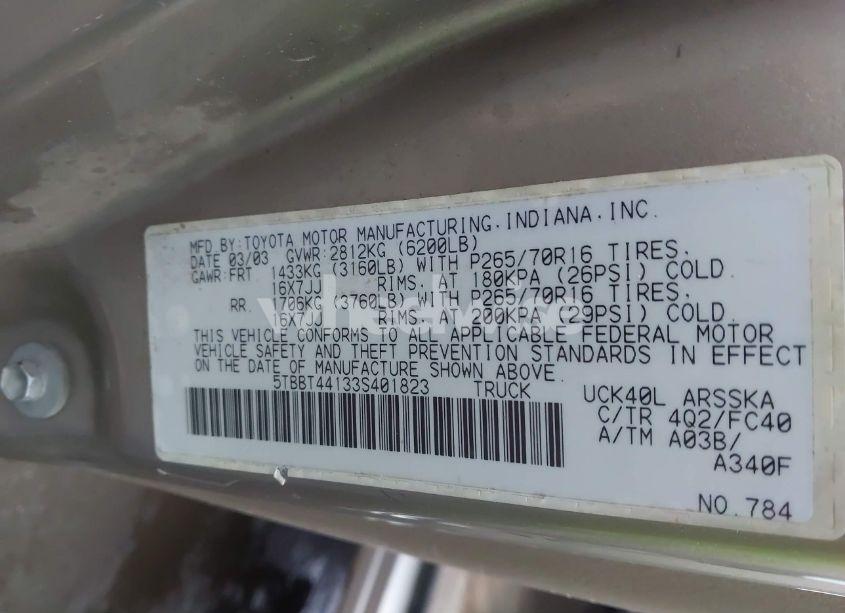 Photo 9 of 2003 Toyota Tundra SR5 V8 (VIN 5TBBT44133S401823)