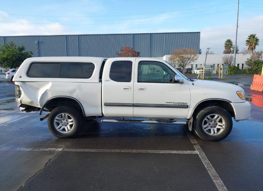 Photo 13 of 2004 Toyota Tundra SR5 V8 (VIN 5TBBT44134S440056)