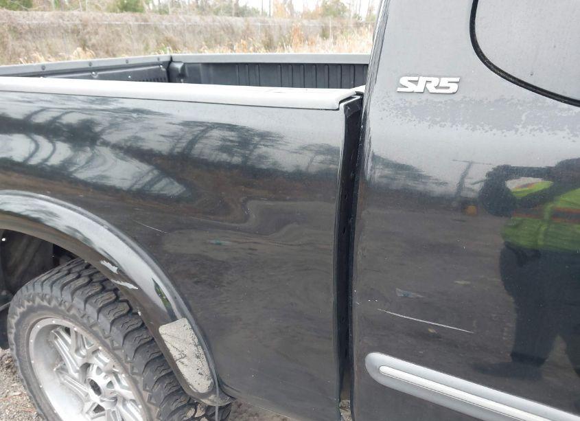 Photo 6 of 2004 Toyota Tundra SR5 V8 (VIN 5TBBT44134S450862)