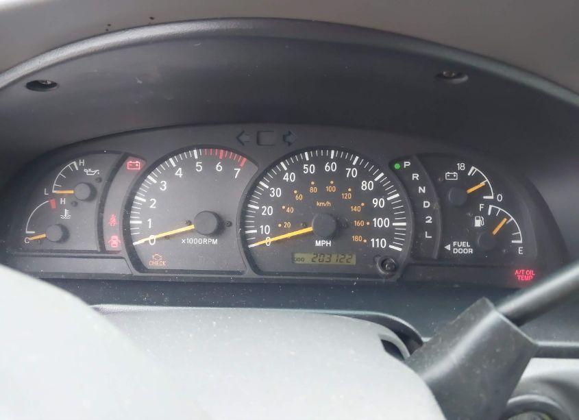 Photo 7 of 2004 Toyota Tundra SR5 V8 (VIN 5TBBT44134S450862)