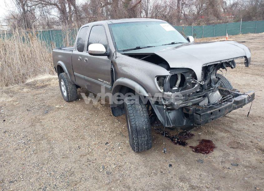 2006 Toyota Tundra SR5 V8 (VIN 5TBBT44136S482150) main photo
