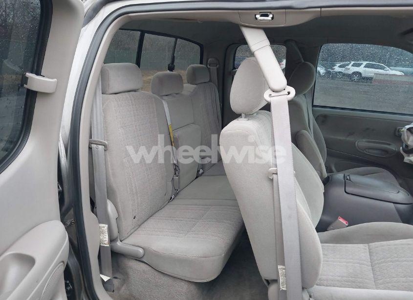 Photo 8 of 2006 Toyota Tundra SR5 V8 (VIN 5TBBT44136S482150)