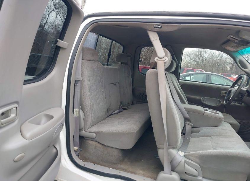 Photo 8 of 2002 Toyota Tundra ACCESS CAB/ACCESS CAB SR5 (VIN 5TBBT44142S222821)
