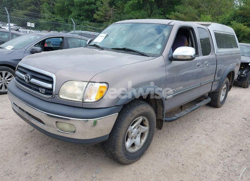 Photo 2 of 2002 Toyota Tundra SR5 V8 (VIN 5TBBT44142S277141)