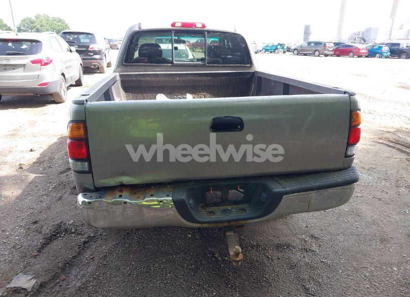 Photo 12 of 2002 Toyota Tundra SR5 V8 (VIN 5TBBT44142S290861)