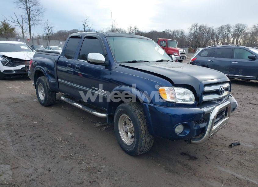 2003 Toyota Tundra SR5 V8 (VIN 5TBBT44143S388838) main photo