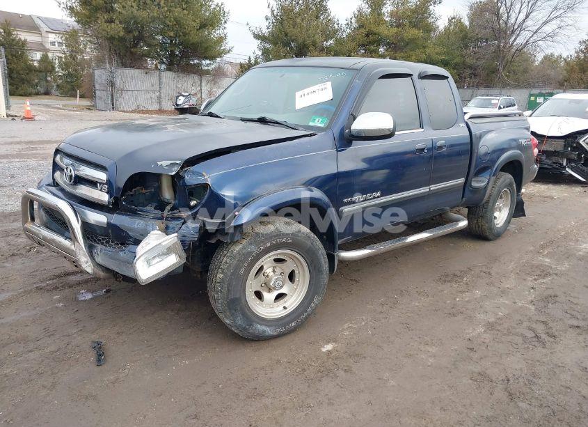 Photo 2 of 2003 Toyota Tundra SR5 V8 (VIN 5TBBT44143S388838)