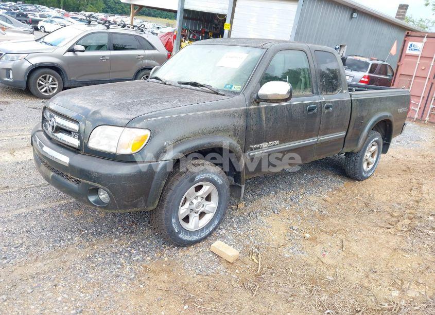 Photo 2 of 2005 Toyota Tundra SR5 V8 (VIN 5TBBT44145S470488)