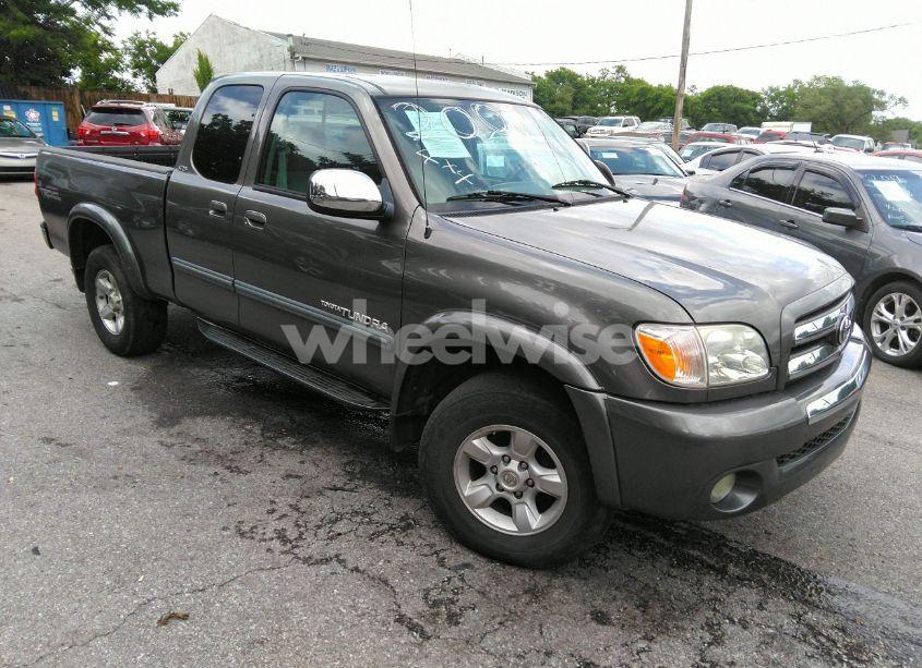 2006 Toyota Tundra SR5 V8 (VIN 5TBBT44146S481489) main photo