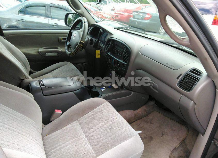 Photo 5 of 2006 Toyota Tundra SR5 V8 (VIN 5TBBT44146S481489)