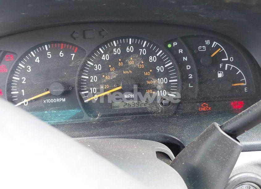 Photo 7 of 2000 Toyota Tundra SR5 V8 (VIN 5TBBT4414YS020327)