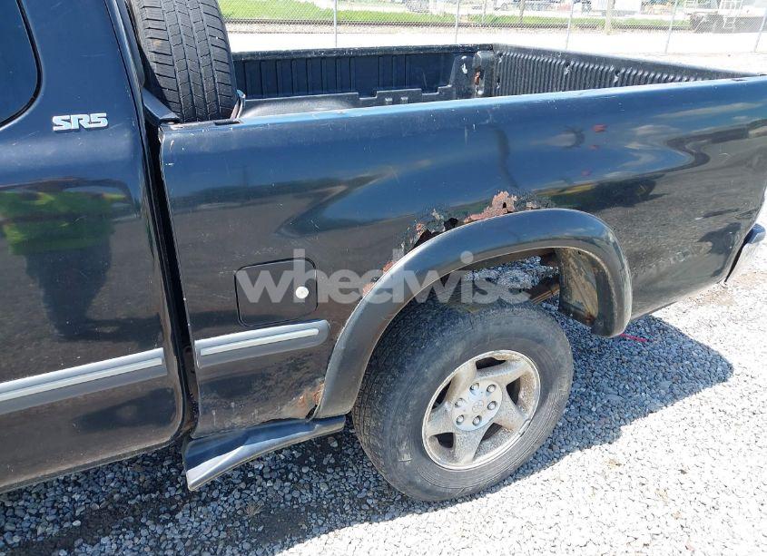 Photo 12 of 2000 Toyota Tundra SR5 V8 (VIN 5TBBT4414YS043574)