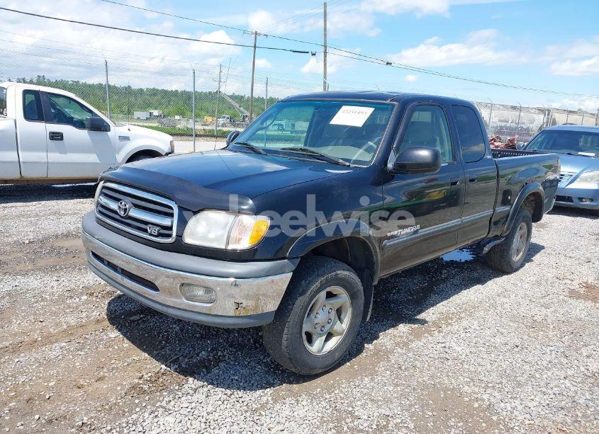 Photo 2 of 2000 Toyota Tundra SR5 V8 (VIN 5TBBT4414YS043574)