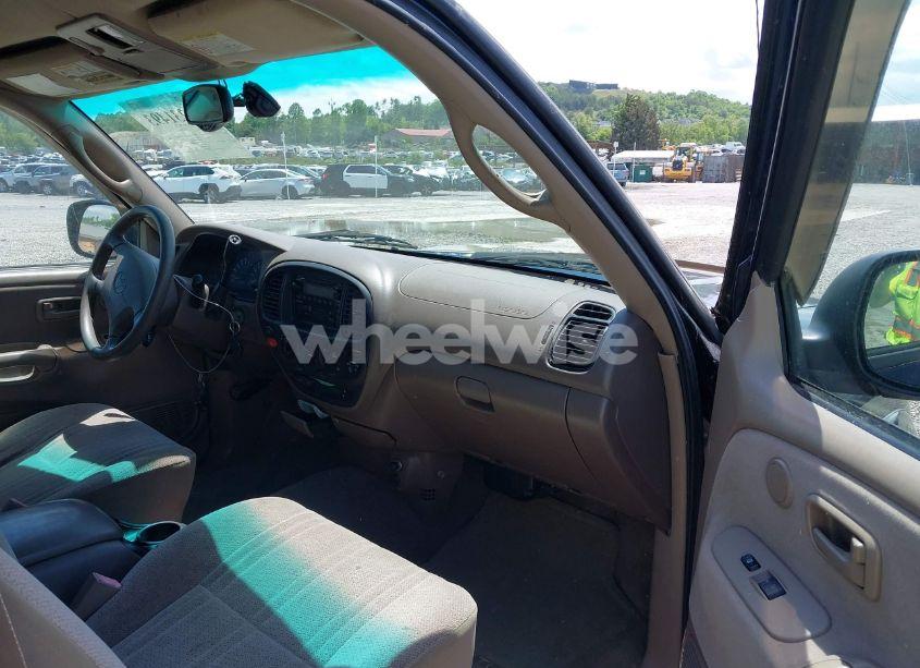 Photo 5 of 2000 Toyota Tundra SR5 V8 (VIN 5TBBT4414YS043574)