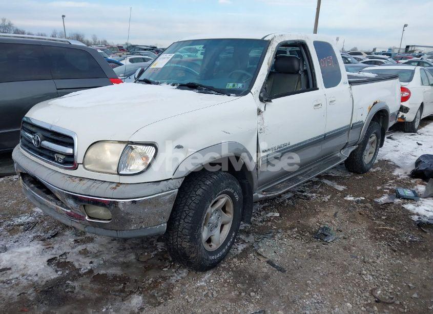 Photo 2 of 2001 Toyota Tundra (VIN 5TBBT44151S172736)