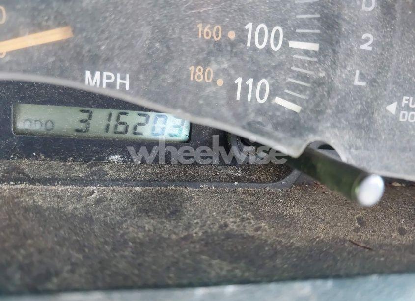 Photo 7 of 2002 Toyota Tundra SR5 (VIN 5TBBT44152S234296)