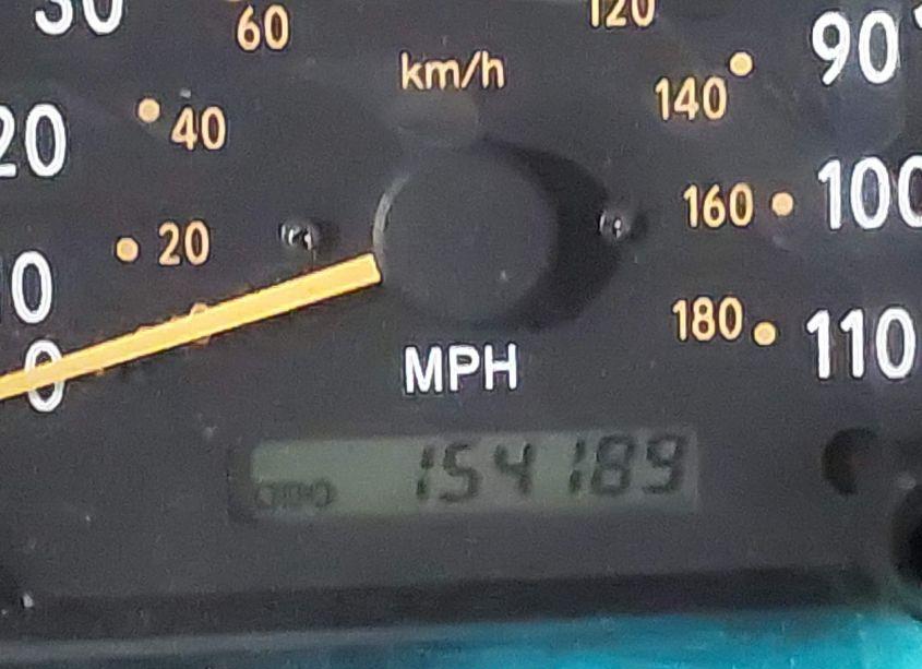 Photo 15 of 2002 Toyota Tundra SR5 V8 (VIN 5TBBT44152S247906)