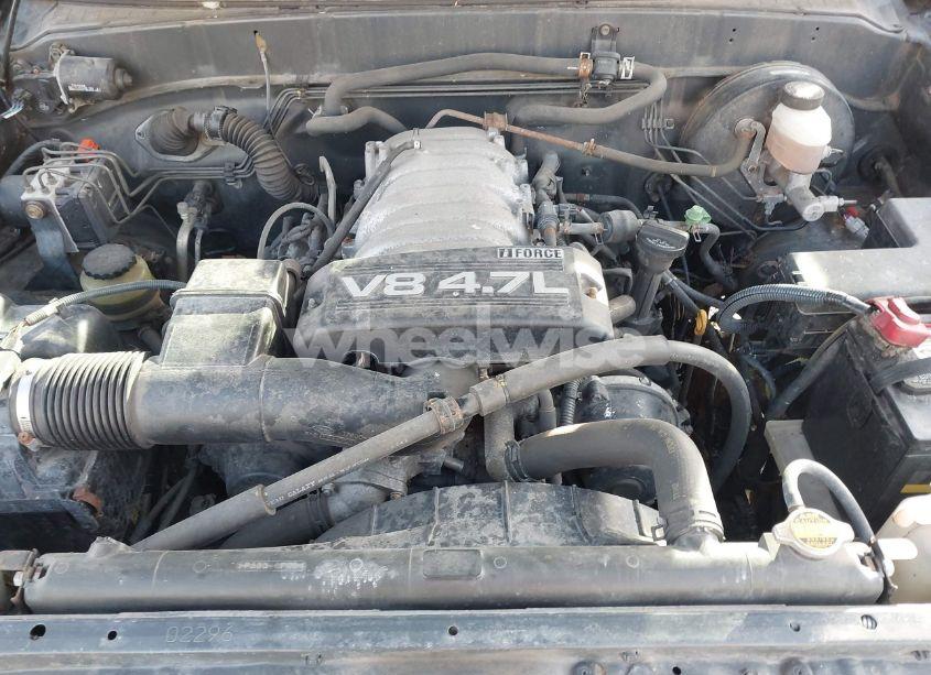 Photo 10 of 2003 Toyota Tundra SR5 V8 (VIN 5TBBT44153S393708)
