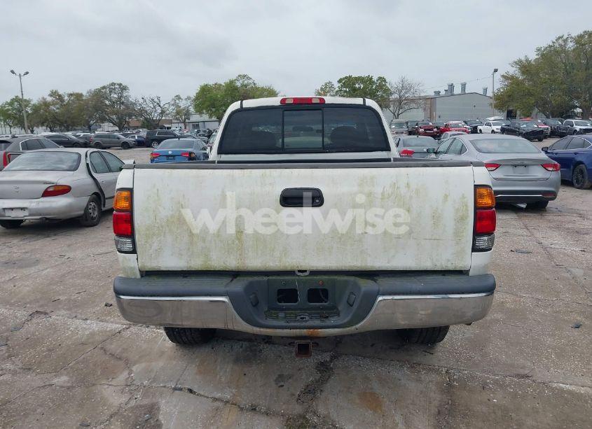 Photo 16 of 2004 Toyota Tundra SR5 V8 (VIN 5TBBT44154S439877)